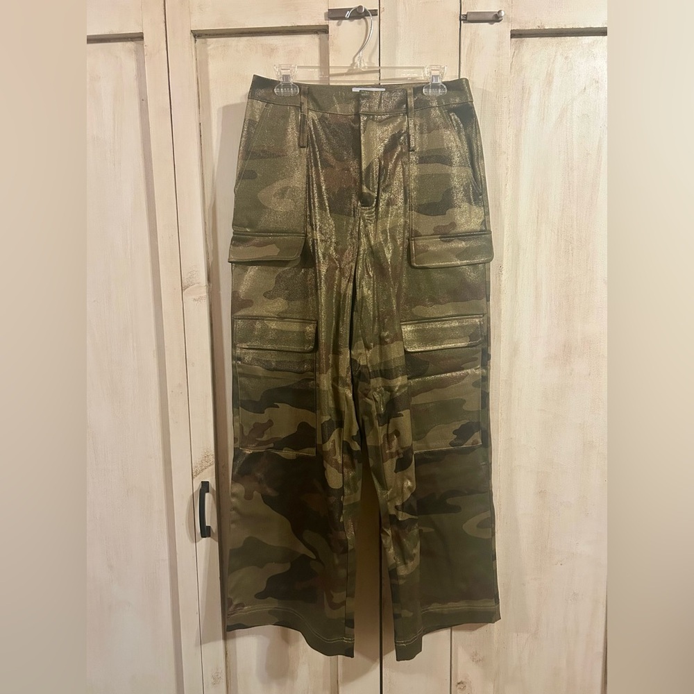 The Noli Shop Milan Gold Dusted Camouflage Cargo Pants: 8
